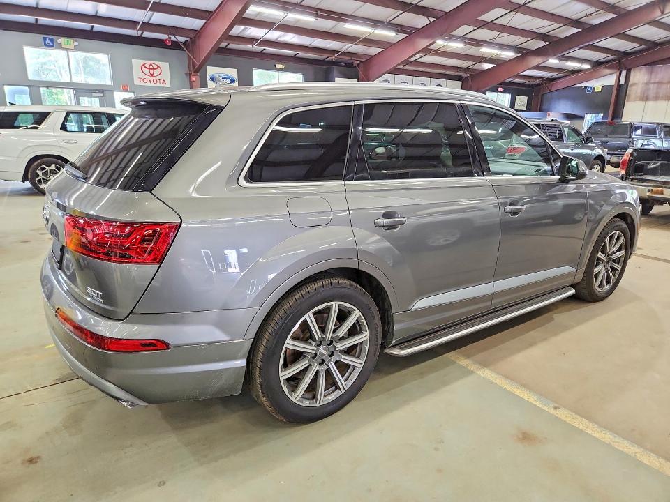 Photo 3 from auction – 2018 AUDI Q7 with VIN WA1VABF72JD009581