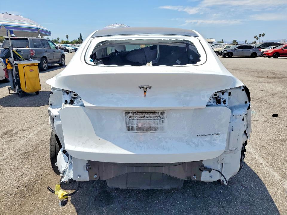 Photo 6 from auction – 2023 TESLA MODEL Y with VIN 7SAYGDEE2PF632653