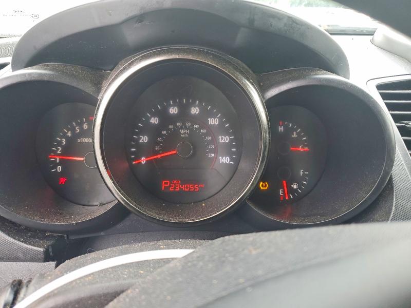 Photo 9 from auction – 2010 KIA SOUL with VIN KNDJT2A22A7170652