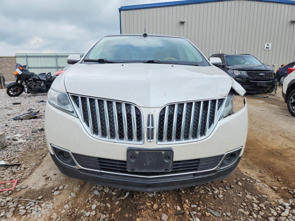 Photo 5 from auction – 2013 LINCOLN MKX with VIN 2LMDJ6JK0DBL26189