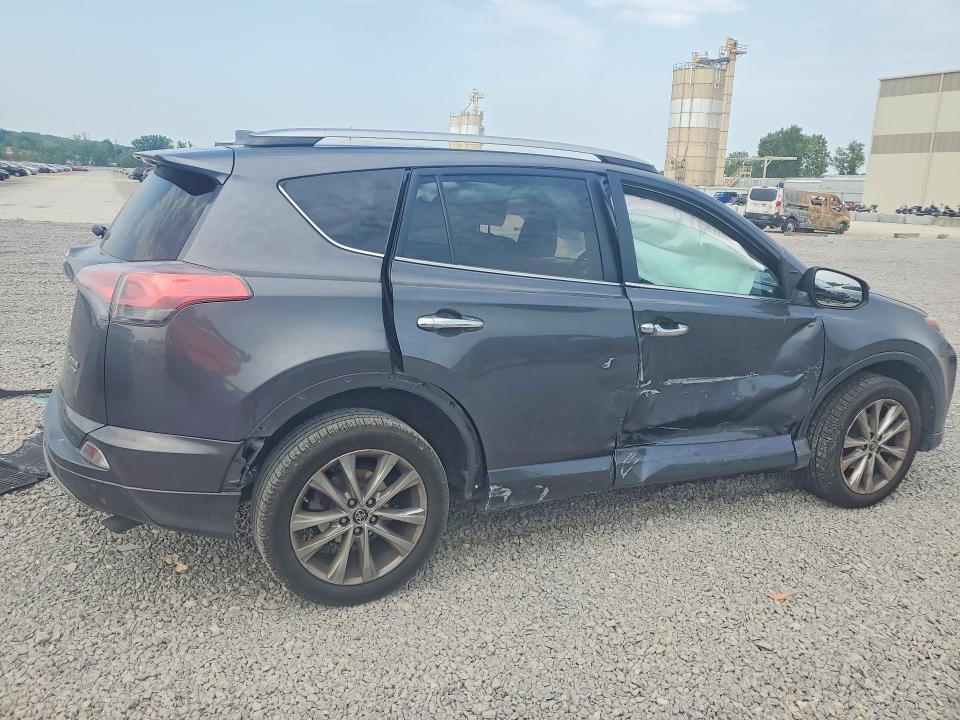 Photo 3 from auction – 2017 TOYOTA RAV4 with VIN 2T3DFREV8HW583482