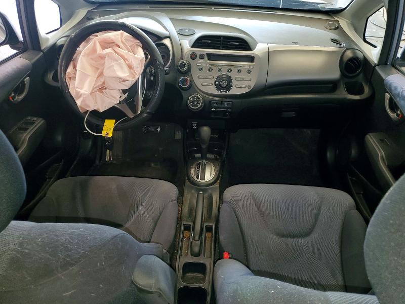Photo 8 from auction – 2010 HONDA FIT with VIN JHMGE8H49AC006156