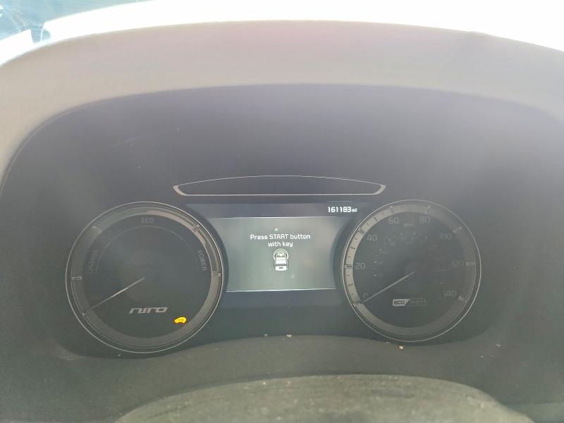 Photo 9 from auction – 2018 KIA NIRO with VIN KNDCC3LD1J5203326
