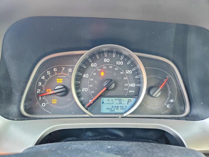 Photo 9 from auction – 2013 TOYOTA RAV4 with VIN JTMRFREV2DD045129