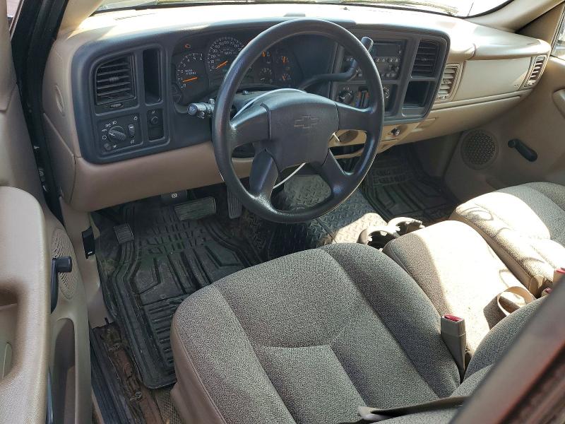 Photo 8 from auction – 2005 CHEVROLET SILVERADO with VIN 1GCEC14V15Z169021