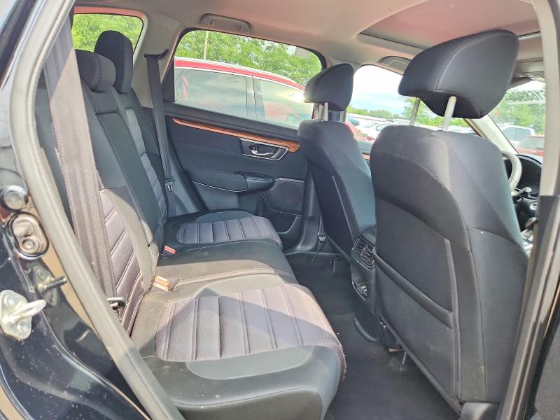 Photo 11 from auction – 2018 HONDA CR-V with VIN 7FARW2H56JE079327
