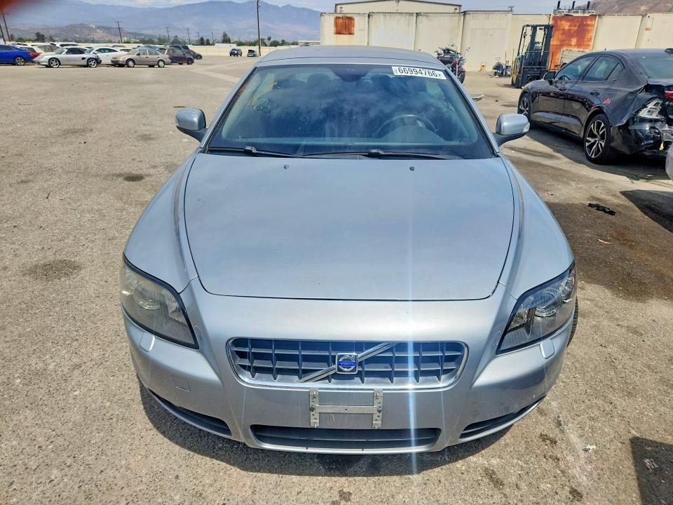 Photo 5 from auction – 2010 VOLVO C70 with VIN YV1672MC7AJ090923