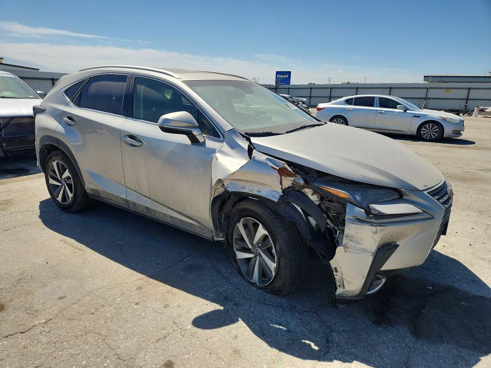 Photo 4 from auction – 2019 LEXUS NX with VIN JTJBJRBZ4K2120443