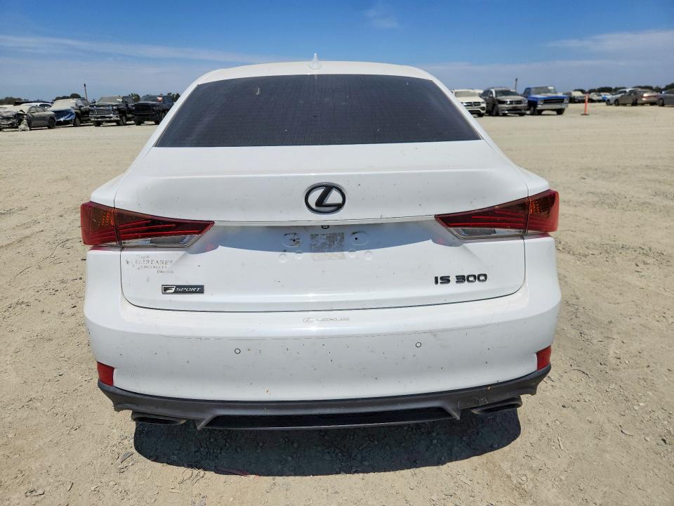 Photo 6 from auction – 2019 LEXUS IS with VIN JTHBA1D28K5099954