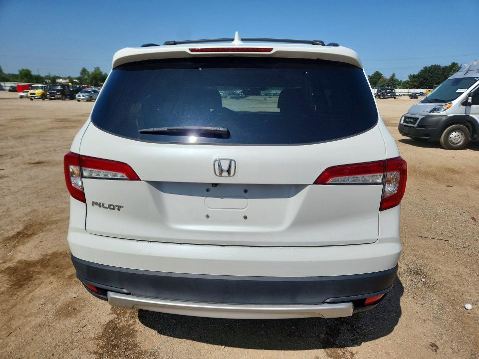 Photo 6 from auction – 2020 HONDA PILOT with VIN 5FNYF5H55LB008793