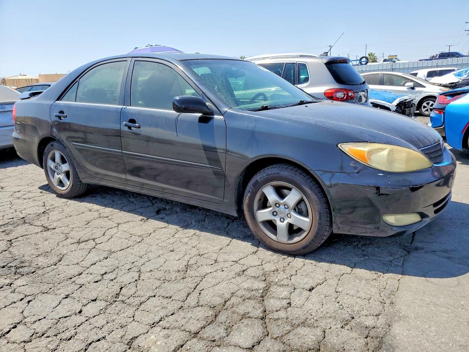 Photo 4 from auction – 2003 TOYOTA CAMRY with VIN 4T1BF32K13U057792