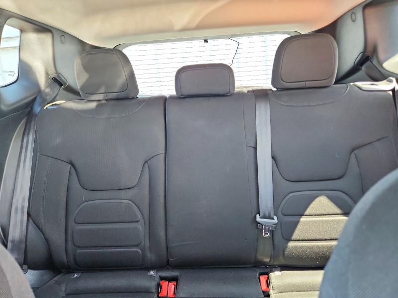 Photo 10 from auction – 2021 JEEP RENEGADE with VIN ZACNJCBB2MPN27165