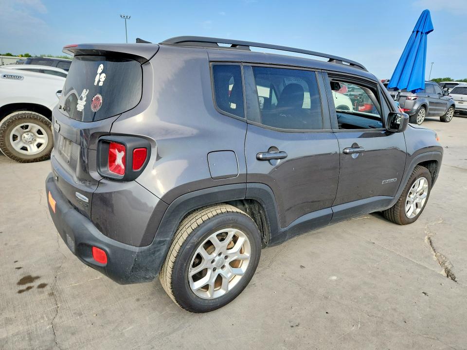 Photo 3 from auction – 2018 JEEP RENEGADE with VIN ZACCJABB1JPJ58855