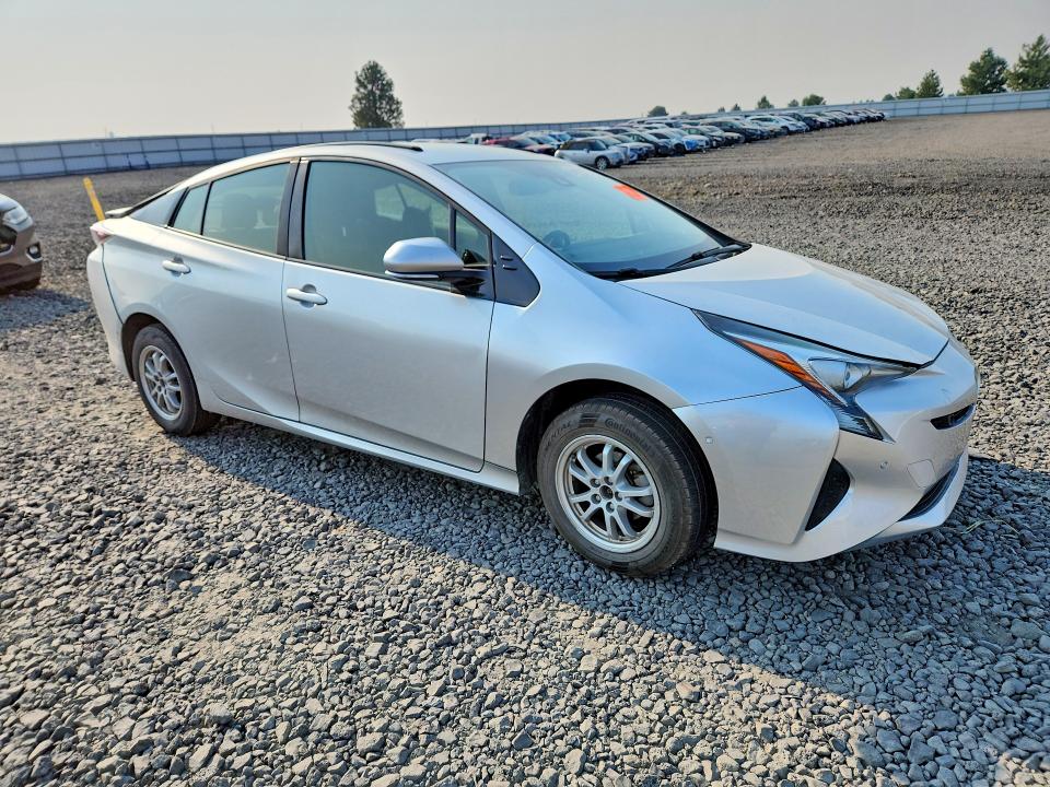 Photo 4 from auction – 2017 TOYOTA PRIUS with VIN JTDKARFU6H3543139