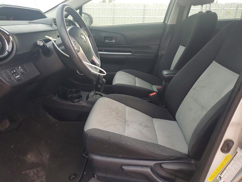 Photo 7 from auction – 2015 TOYOTA PRIUS C with VIN JTDKDTB39F1581183