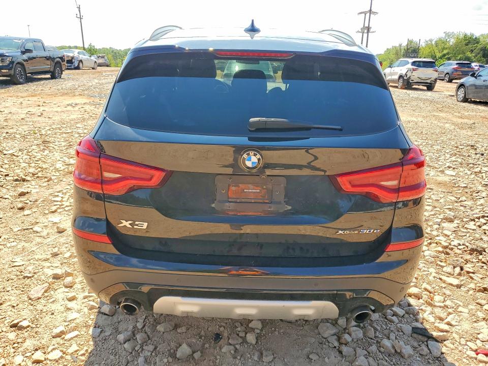 Photo 6 from auction – 2021 BMW X3 with VIN 5UXTS1C01M9E74776