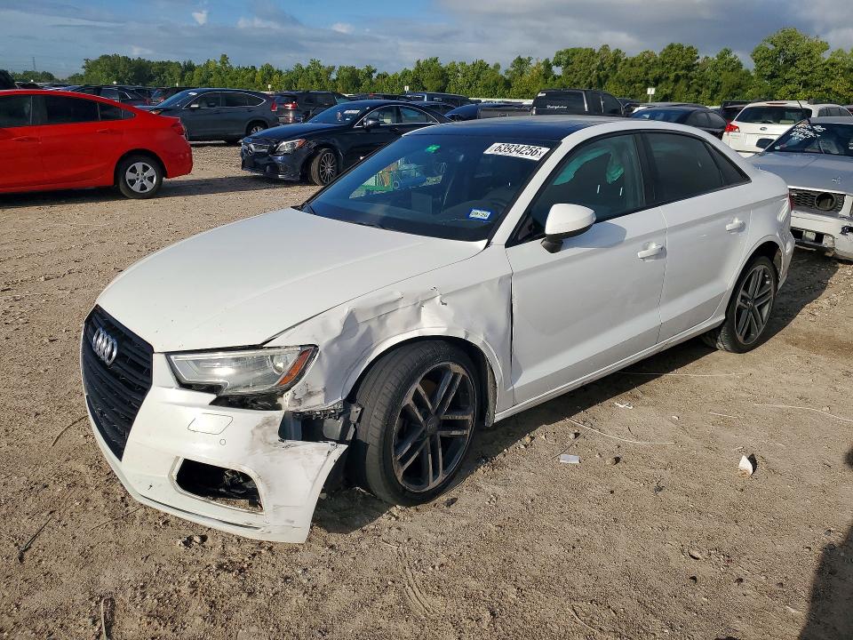 AUDI A3 2020 with VIN WAUAUGFFXLA104679 - Photo from auction