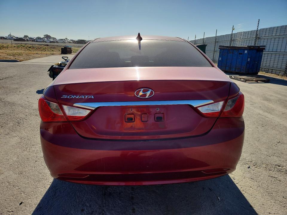 Photo 6 from auction – 2011 HYUNDAI SONATA with VIN 5NPEB4AC8BH055544