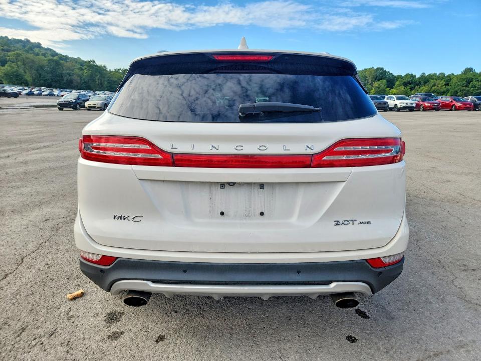 Photo 6 from auction – 2018 LINCOLN MKC with VIN 5LMCJ1D9XJUL08689