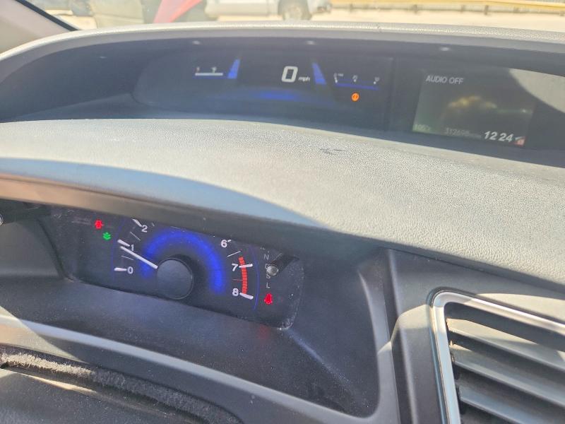 Фото 9 с аукциона – 2015 HONDA CIVIC с VIN 19XFB2F5XFE704029