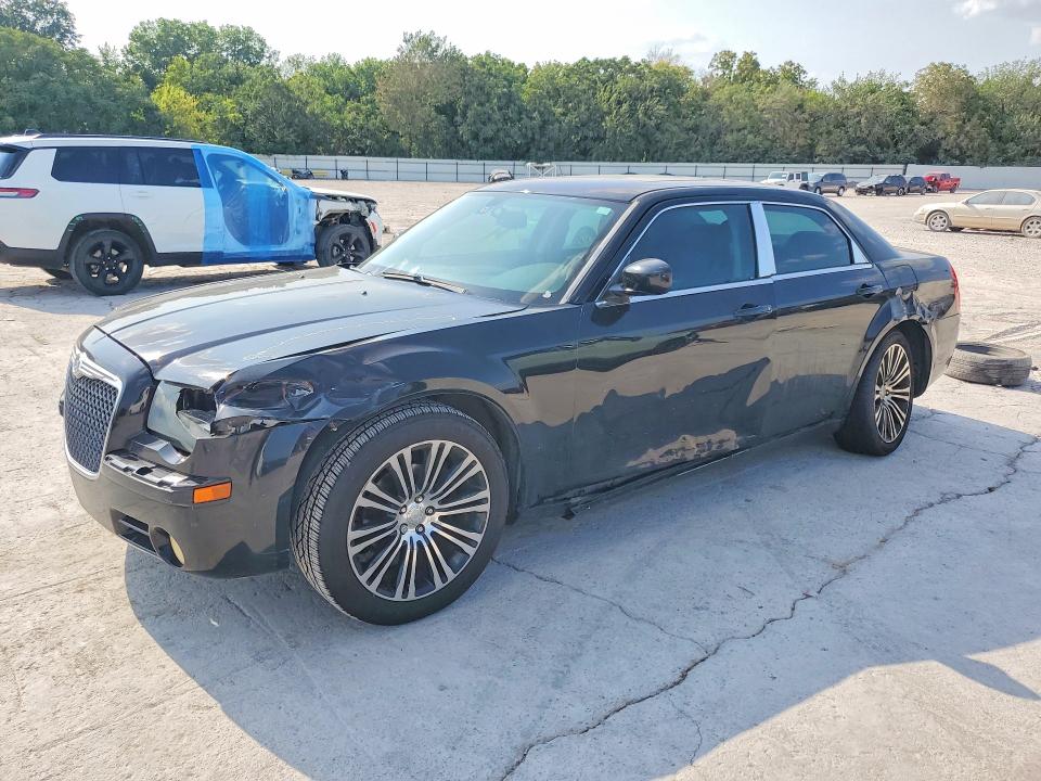 CHRYSLER 300 2010 with VIN 2C3CA2CV5AH329646 - Photo from auction