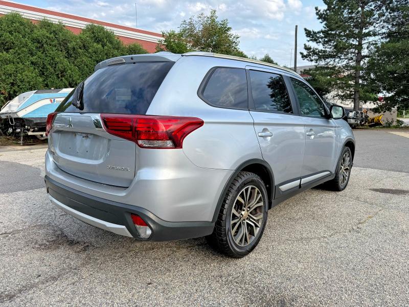 Photo 4 from auction – 2016 MITSUBISHI OUTLANDER with VIN JA4AZ3A32GZ018262