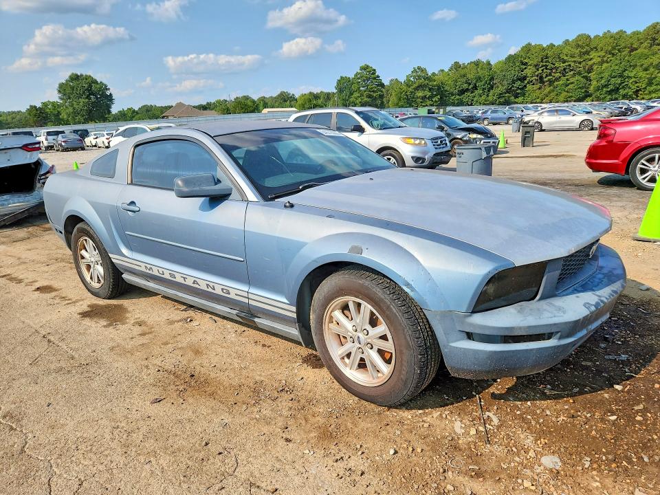 Photo 4 from auction – 2007 FORD MUSTANG with VIN 1ZVFT80N075266009