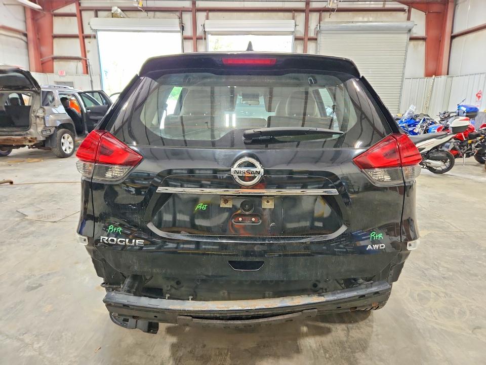 Photo 6 from auction – 2017 NISSAN ROGUE with VIN KNMAT2MV3HP536568