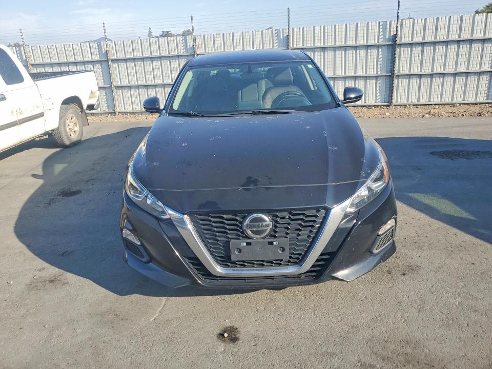 Photo 5 from auction – 2019 NISSAN ALTIMA with VIN 1N4BL4BV9KC170347