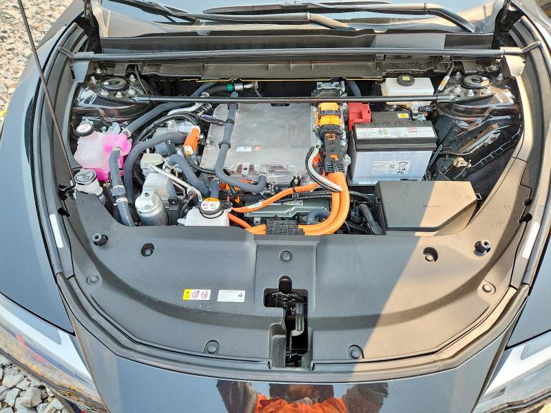 Photo 12 from auction – 2026 LEXUS RZ 350E with VIN JTJBDADB9TA000413