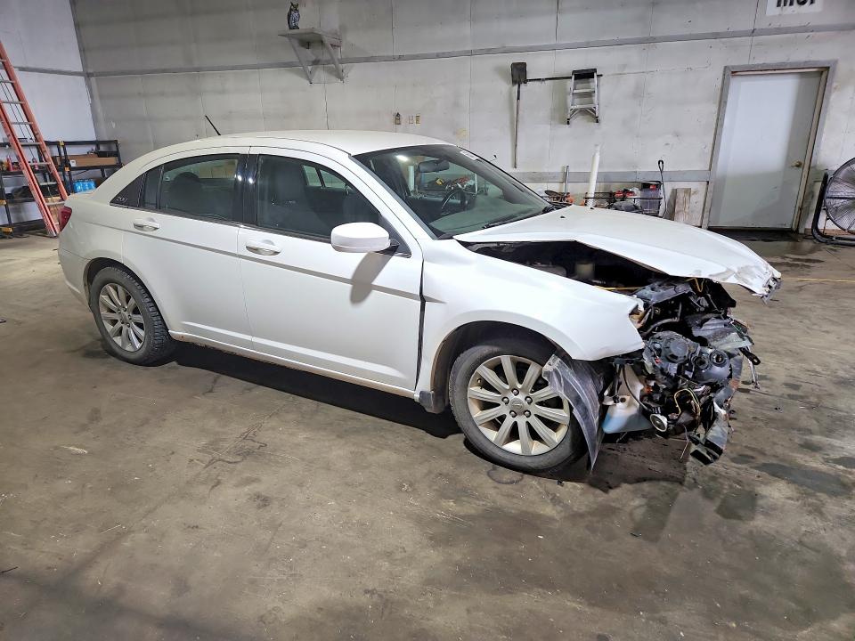 Photo 4 from auction – 2012 CHRYSLER 200 with VIN 1C3CCBBG1CN299388