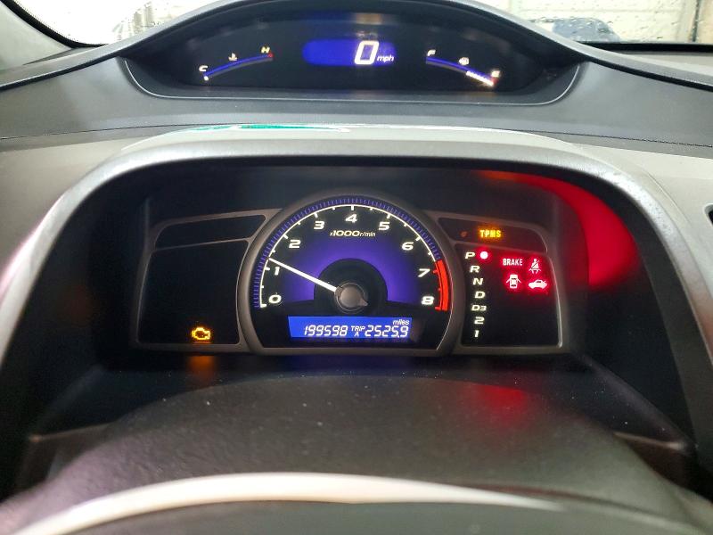Photo 9 from auction – 2010 HONDA CIVIC with VIN 19XFA1F60AE047692