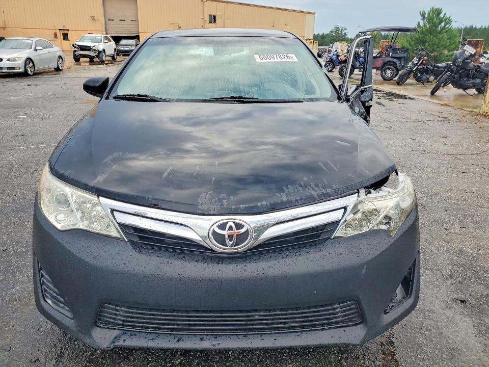 Foto 5 de la subasta – 2012 TOYOTA CAMRY con VIN 4T1BF1FKXCU588486