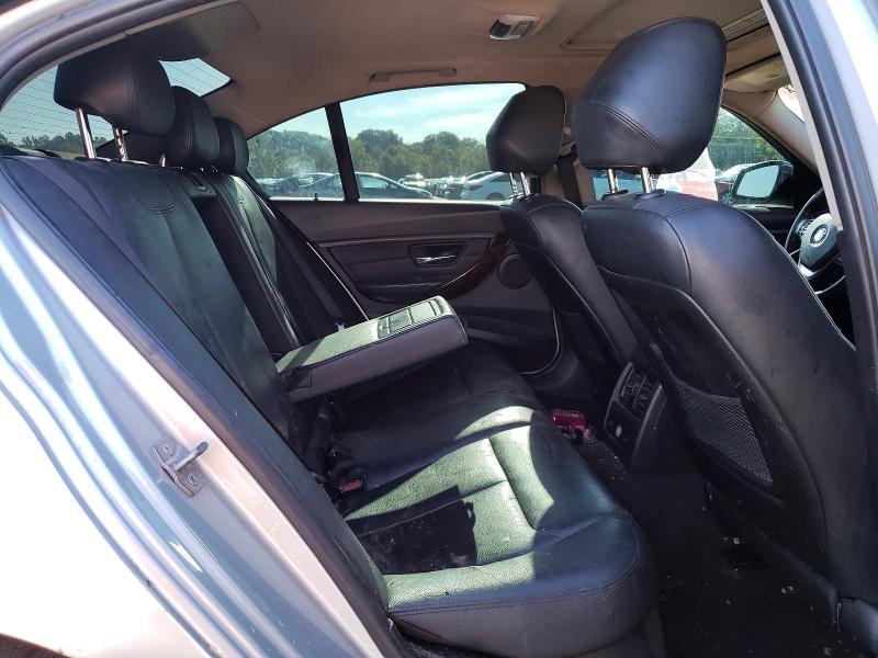 Photo 10 from auction – 2014 BMW 328 with VIN WBA3B5C57EP541893