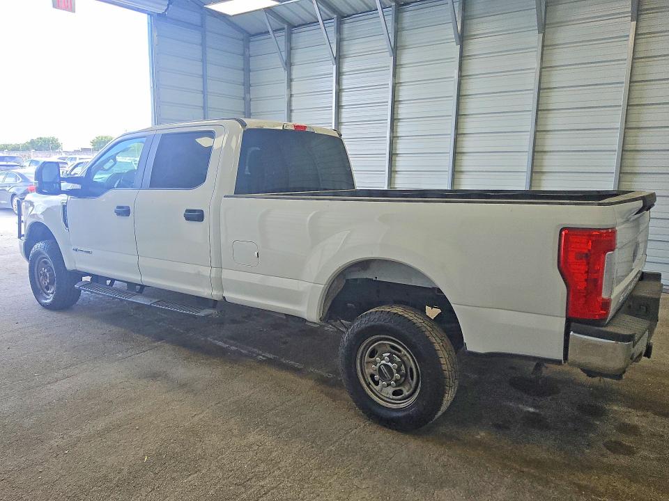 Photo 2 from auction – 2019 FORD F250 with VIN 1FT7W2BT9KEF78829