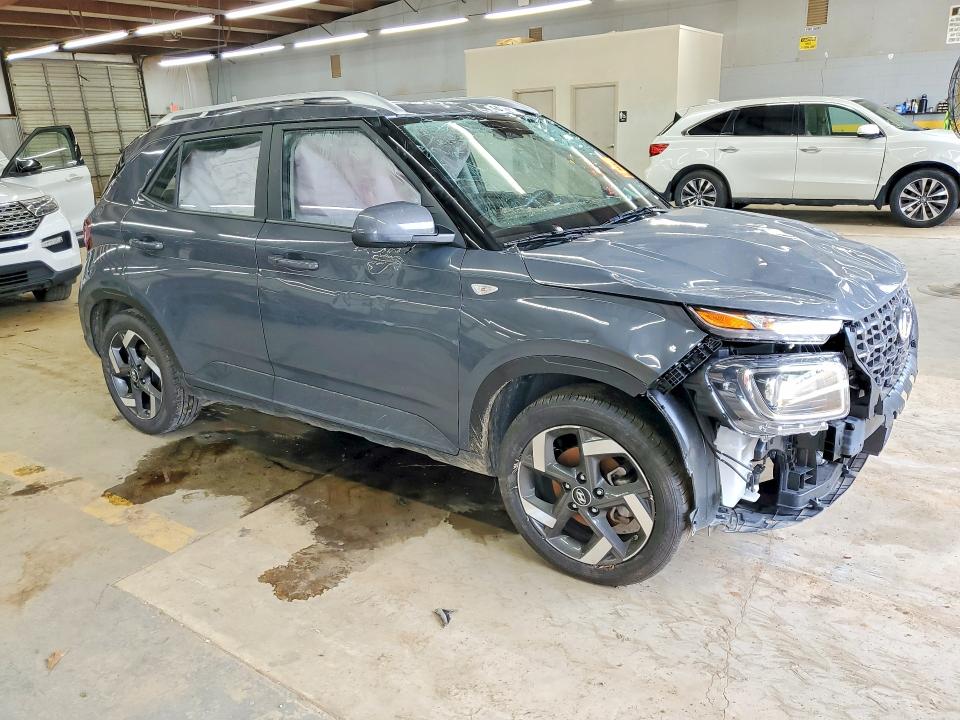 Photo 4 from auction – 2025 HYUNDAI VENUE with VIN KMHRC8A39SU403049