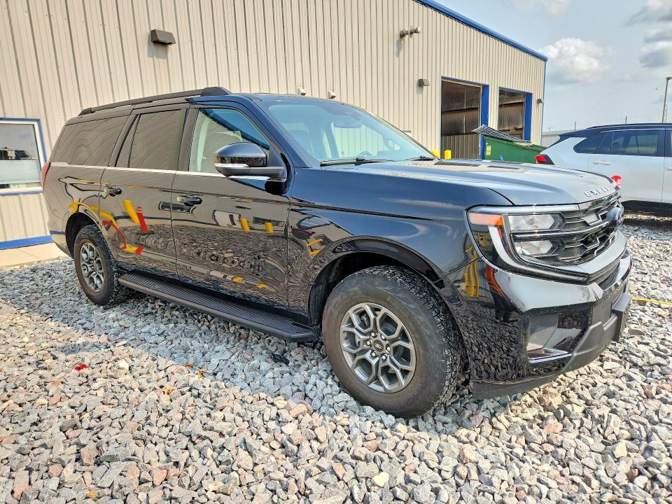 Photo 4 from auction – 2026 FORD EXPEDITION with VIN 1FMJK1J89TEA02762
