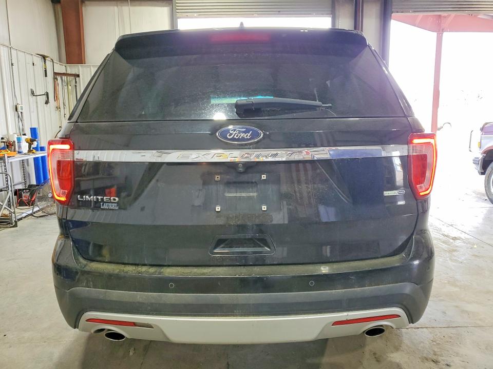 Photo 6 from auction – 2016 FORD EXPLORER with VIN 1FM5K8F83GGA18744