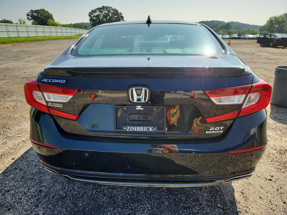 Photo 6 from auction – 2022 HONDA ACCORD with VIN 1HGCV2F91NA005324