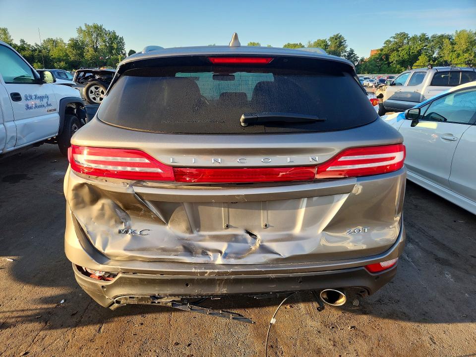 Photo 6 from auction – 2017 LINCOLN MKC with VIN 5LMCJ3C96HUL13797