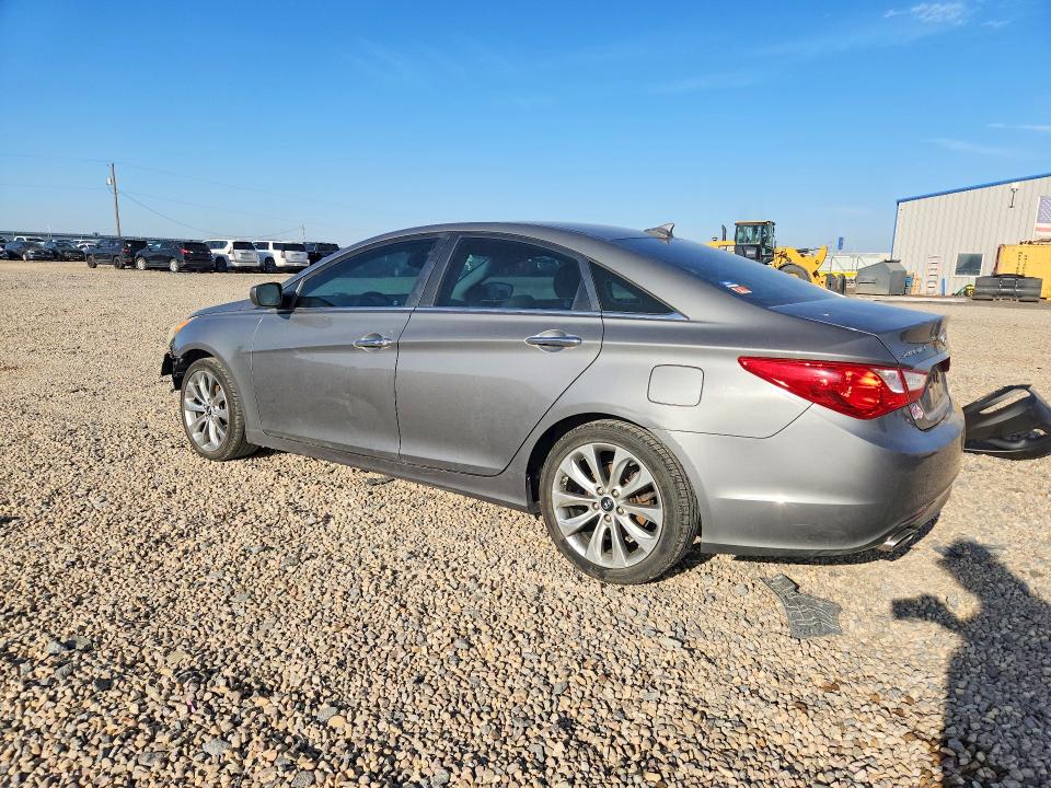 Photo 2 from auction – 2013 HYUNDAI SONATA with VIN 5NPEC4AC3DH714274