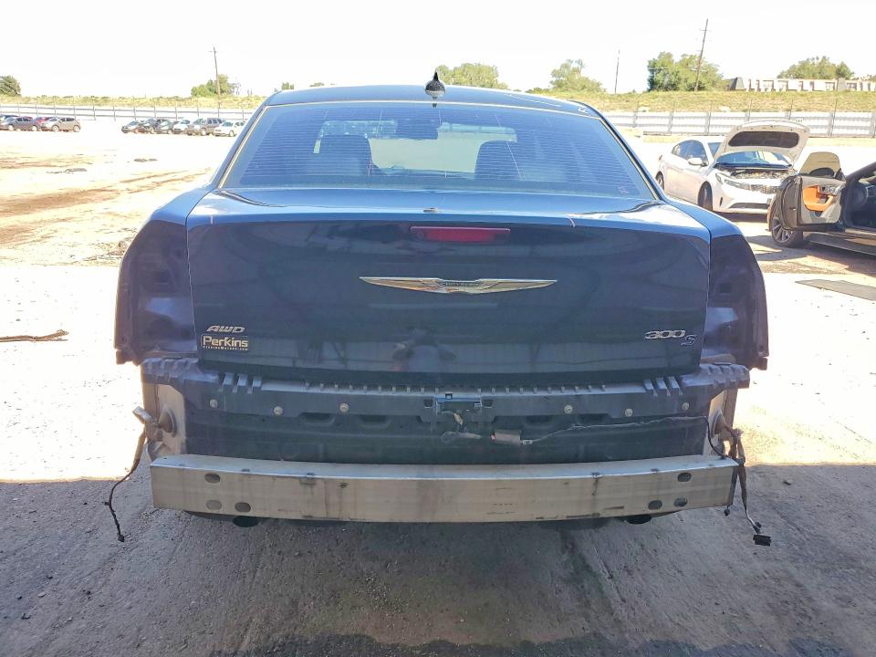 Photo 6 from auction – 2015 CHRYSLER 300 with VIN 2C3CCAGG1FH882947