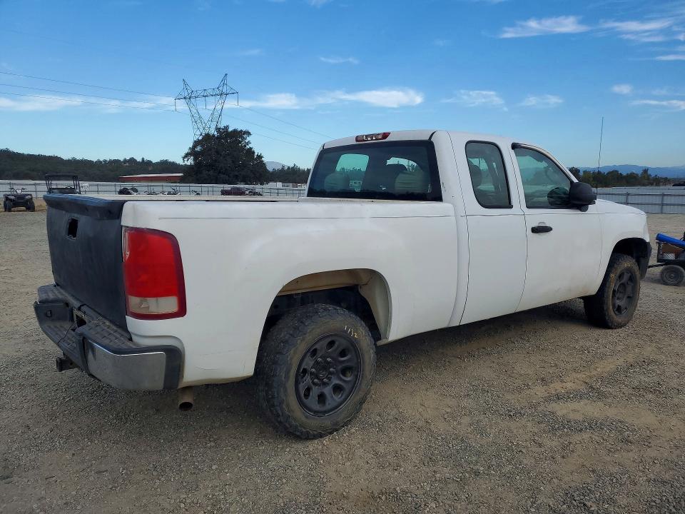 Photo 3 from auction – 2007 GMC NEW SIERRA with VIN 2GTEC19C571590727