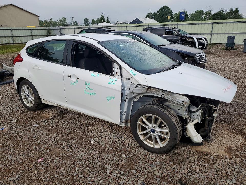 Photo 4 from auction – 2017 FORD FOCUS with VIN 1FADP3K2XHL247345
