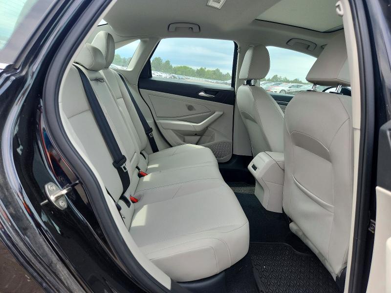 Photo 10 from auction – 2020 VOLKSWAGEN JETTA with VIN 3VWEB7BU0LM022023