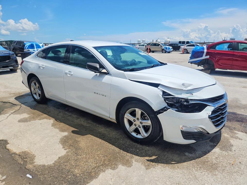 Photo 4 from auction – 2019 CHEVROLET MALIBU with VIN 1G1ZB5ST6KF227210