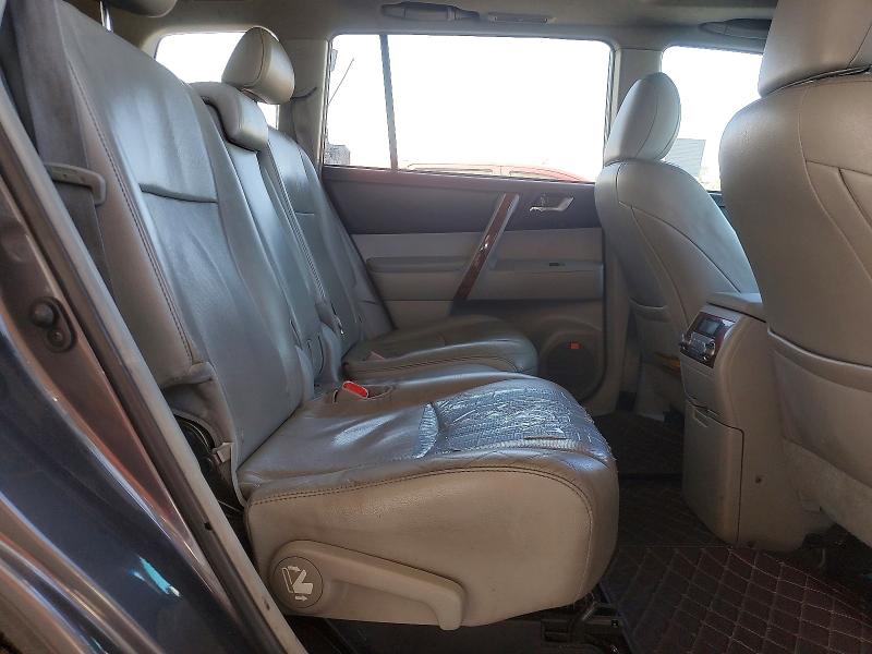 Photo 11 from auction – 2013 TOYOTA HIGHLANDER with VIN 5TDYK3EHXDS109050
