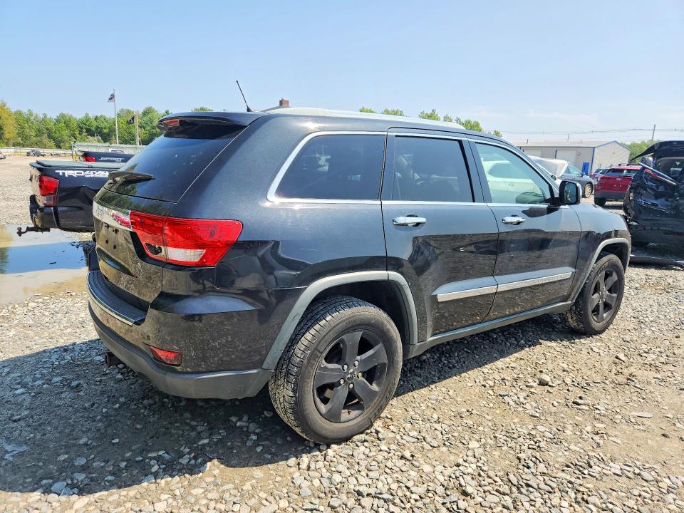 Photo 3 from auction – 2011 JEEP GRAND CHEROKEE with VIN 1J4RR5GG4BC612923