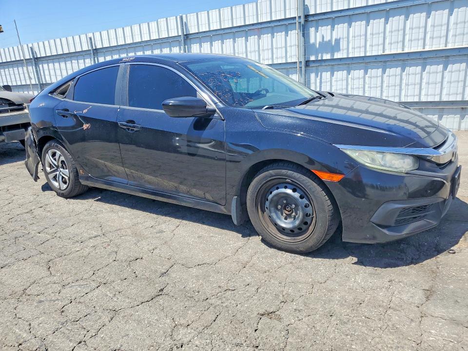 Photo 4 from auction – 2017 HONDA CIVIC with VIN 2HGFC2F52HH575838