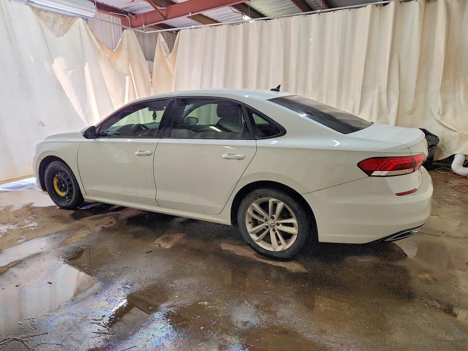 Photo 2 from auction – 2020 VOLKSWAGEN PASSAT with VIN 1VWAA7A38LC019754